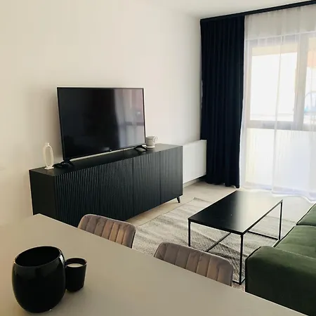Minimalist *